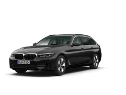 Black sapphire metallic Gebraucht 2023 BMW 520 Kombi | 43.900 € (Fairer Preis)
