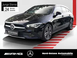 Metalliclack kosmosschwarz Gebraucht 2021 Mercedes CLA200 Progressive Kombi | 26.790 € (Guter Preis)