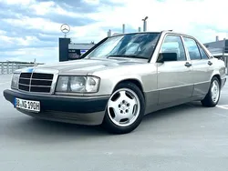 Beige Gebraucht 1989 Mercedes 190 Limousine | 3.990 €