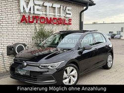 Deep black Gebraucht 2020 VW Golf Style Limousine | 19.900 € (Fairer Preis)