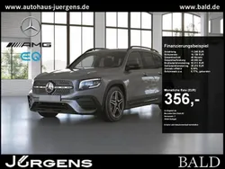 Grau metalliclack mountaingrau Gebraucht 2021 Mercedes GLB200 AMG SUV | 37.820 € (Fairer Preis)