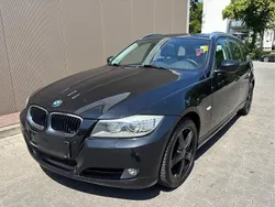 Schwarz Gebraucht 2011 BMW 320 Kombi | 5.690 € (Fairer Preis)