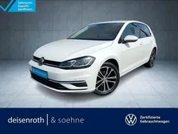 Weiss Gebraucht 2019 VW Golf VII Highline Limousine | 19.425 € (Fairer Preis)