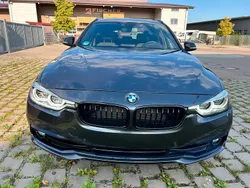 Grau Gebraucht 2019 BMW 320 Sport Line Kombi | 21.999 € (Superpreis)