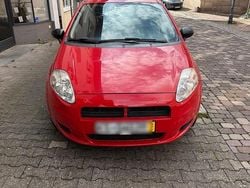 Rot Gebraucht 2009 Fiat Punto Kleinwagen | 1.600 € (Fairer Preis)