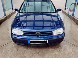 Blau Gebraucht 2003 VW Golf IV Basis Limousine | 1.200 € (Guter Preis)