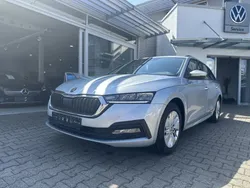 Silber Gebraucht 2022 Skoda Octavia Kombi | 16.980 € (Guter Preis)