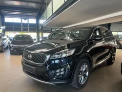 Schwarz Gebraucht 2017 Kia Sorento Platinum Edition SUV | 17.990 € (Fairer Preis)