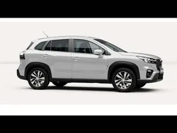 Cool white pearl metallic Neu 2025 Suzuki SX4 S-Cross Comfort SUV | 25.990 €