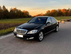 Schwarz Gebraucht 2007 Mercedes S450 Limousine | 14.300 € (Teuer)