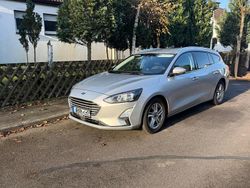 Grau Gebraucht 2019 Ford Focus Active Kombi | 11.200 € (Etwas zu teuer)