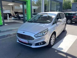 Silver (metallic) Gebraucht 2015 Ford S-MAX Titanium Van / Kleinbus | 12.880 € (Guter Preis)
