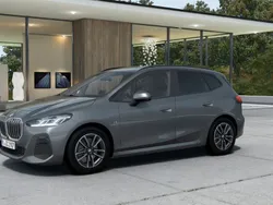 Grau Neu 2025 BMW 223 Active Tourer Performance Van / Kleinbus | 51.990 € (Teuer)