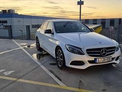 Weiß Gebraucht 2017 Mercedes C220 Exclusive Limousine | 20.350 € (Teuer)