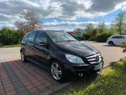 Schwarz Gebraucht 2009 Mercedes B150 Van / Kleinbus | 7.250 €