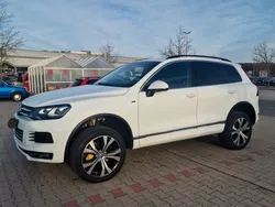 Weiß Gebraucht 2012 VW Touareg R-line SUV | 14.500 € (Etwas zu teuer)