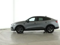 Grau Gebraucht 2023 Renault Arkana R.S. SUV | 24.400 € (Guter Preis)