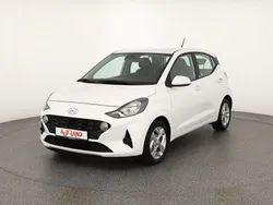 Weiß Gebraucht 2021 Hyundai i10 Trend Kleinwagen | 15.990 € (Teuer)