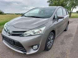 Avantgarde bronze me Gebraucht 2015 Toyota Verso Skyview Edition Van / Kleinbus | 5.100 € (Guter Preis)