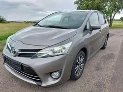 Avantgarde bronze me Gebraucht 2015 Toyota Verso Skyview Edition Van / Kleinbus | 5.550 € (Fairer Preis)