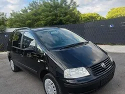 Schwarz Gebraucht 2005 VW Sharan Van / Kleinbus | 3.980 € (Fairer Preis)