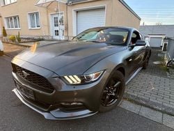 Grau Gebraucht 2016 Ford Mustang Sport Coupé | 16.660 €
