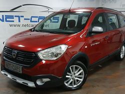 Rot Gebraucht 2022 Dacia Lodgy Stepway Van / Kleinbus | 10.850 € (Guter Preis)