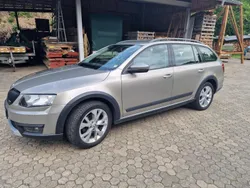 Gebraucht 2014 Skoda Octavia Scout Scout 4x4 Kombi | 8.800 €