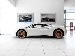 Ferrari 488
