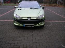 Grün Gebraucht 2002 Peugeot 206 CC Cabrio | 1.200 € (Guter Preis)