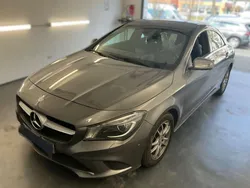 Grau Gebraucht 2013 Mercedes CLA200 Limousine | 21.000 €