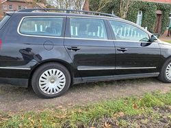 Schwarz Gebraucht 2010 VW Passat Kombi | 6.000 € (Teuer)