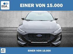 Metallic Gebraucht 2024 Ford Focus ST-Line | 24.390 € (Guter Preis)