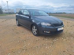 Grau Gebraucht 2018 Skoda Rapid Ambition Kombi | 10.700 € (Fairer Preis)