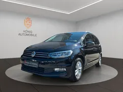 Schwarz Gebraucht 2016 VW Touran Highline Van / Kleinbus | 13.990 € (Fairer Preis)