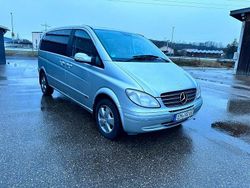 Silber Gebraucht 2005 Mercedes Viano Van / Kleinbus | 7.900 € (Etwas zu teuer)
