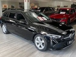 Schwarz Gebraucht 2022 Mercedes C220 Kombi | 28.900 € (Guter Preis)