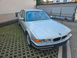 Silber Gebraucht 2000 BMW 728 Limousine | 19.500 €