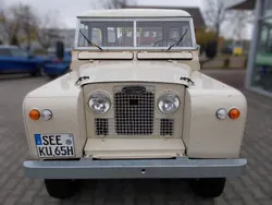 Beige Gebraucht 1965 Land Rover 88 SUV | 18.940 €