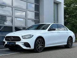Polarweiss Gebraucht 2022 Mercedes E300 AMG Limousine | 37.690 € (Etwas zu teuer)
