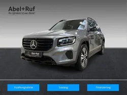 Mercedes GLB200