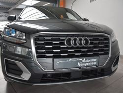 Grau Gebraucht 2019 Audi Q2 S-Line SUV | 15.980 € (Guter Preis)