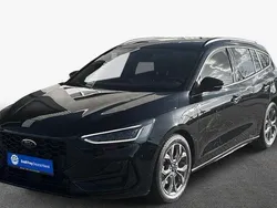 Schwarz Gebraucht 2023 Ford Focus ST-Line Kombi | 25.300 € (Guter Preis)
