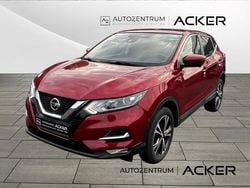 Rot Gebraucht 2020 Nissan Qashqai N-Connecta SUV | 16.980 € (Fairer Preis)