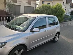 Silber Gebraucht 2007 Mazda 2 Kleinwagen | 2.500 € (Fairer Preis)
