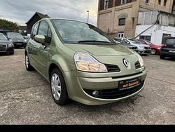 Grün Gebraucht 2008 Renault Grand Modus Van / Kleinbus | 2.500 €