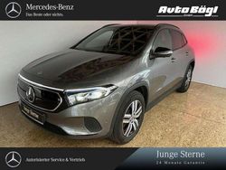 Grau Gebraucht 2023 Mercedes EQA300 Progressive SUV | 32.970 € (Fairer Preis)