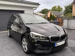 Schwarz Gebraucht 2020 BMW 218 Gran Tourer Advantage Van / Kleinbus | 11.990 € (Teuer)