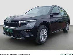 Blackmagic perleffekt Neu 2025 Skoda Kamiq Selection SUV | 26.490 € (Fairer Preis)