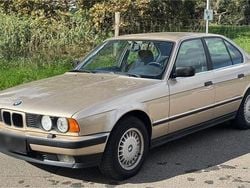 Gold Gebraucht 1993 BMW 525 Limousine | 8.900 €